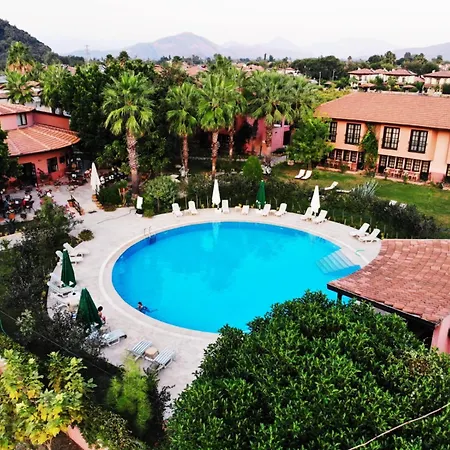 Palme Hotel 2*